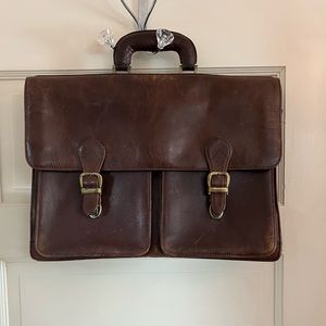 Vintage leather satchel/ briefcase
